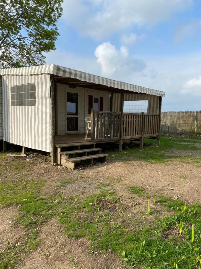 Mobil Home Avec Spacieuse Terrasse A Meschers Proche De Royan Ngoại thất bức ảnh